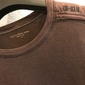 Calvine Klein Men’s brown long sleeve